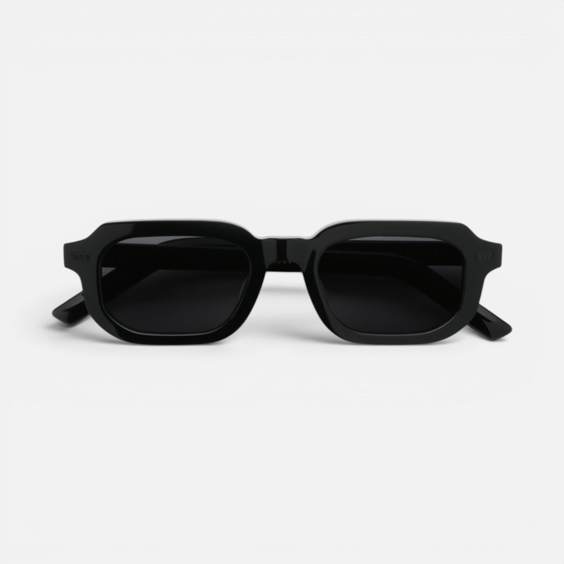 PAI_black_front
