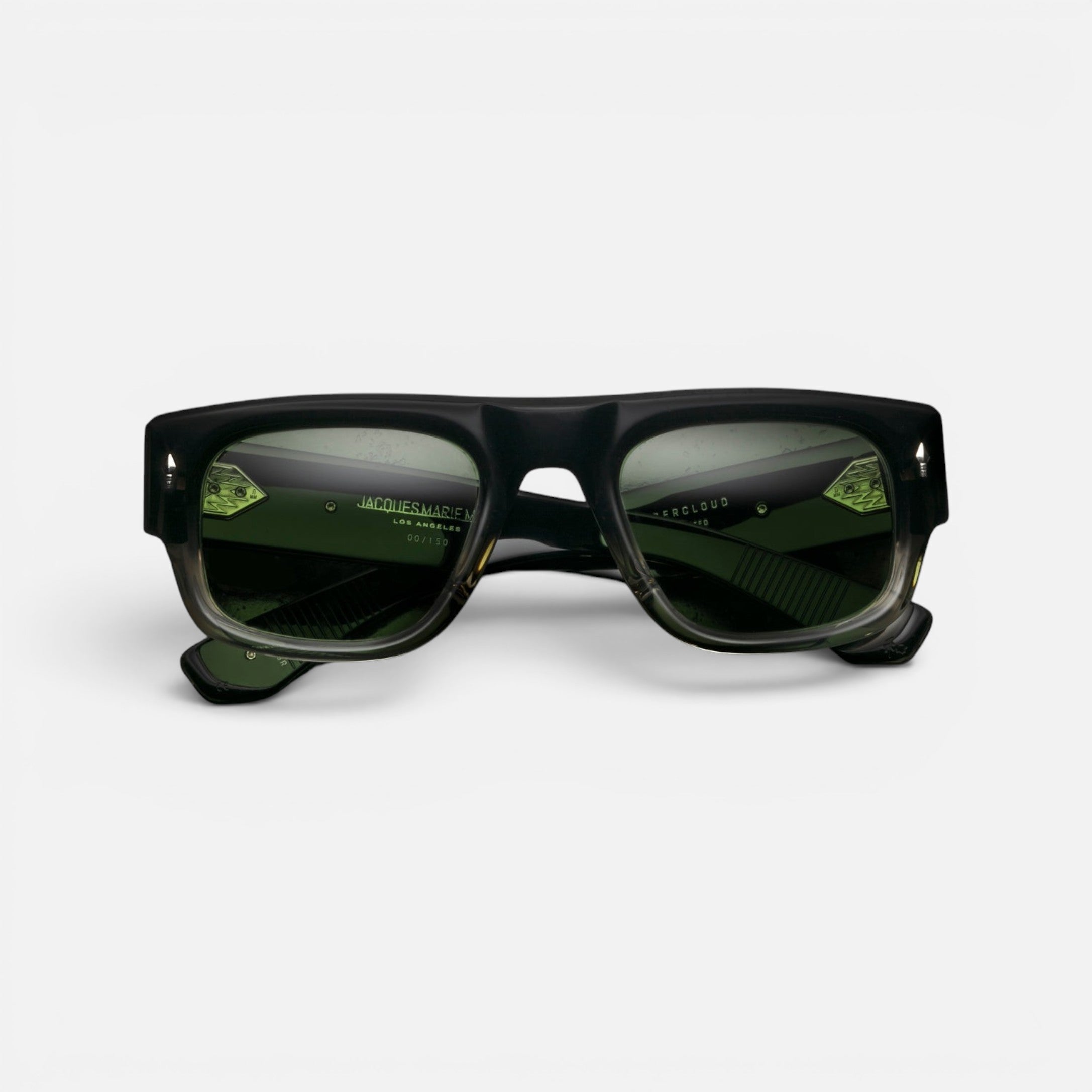 THUNDERCLOUD_Black Fade